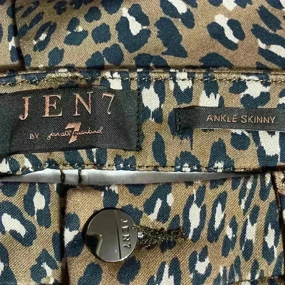 Jen7 Ankle Skinny Pants Women’s 8 Leopard Mob Wife Fearless Eye Catching NWOT - Picture 3 of 5